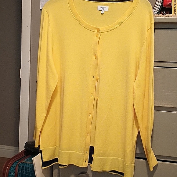 Crown and Ivy Yellow Sweater with Black Trim - Picture 2 of 6